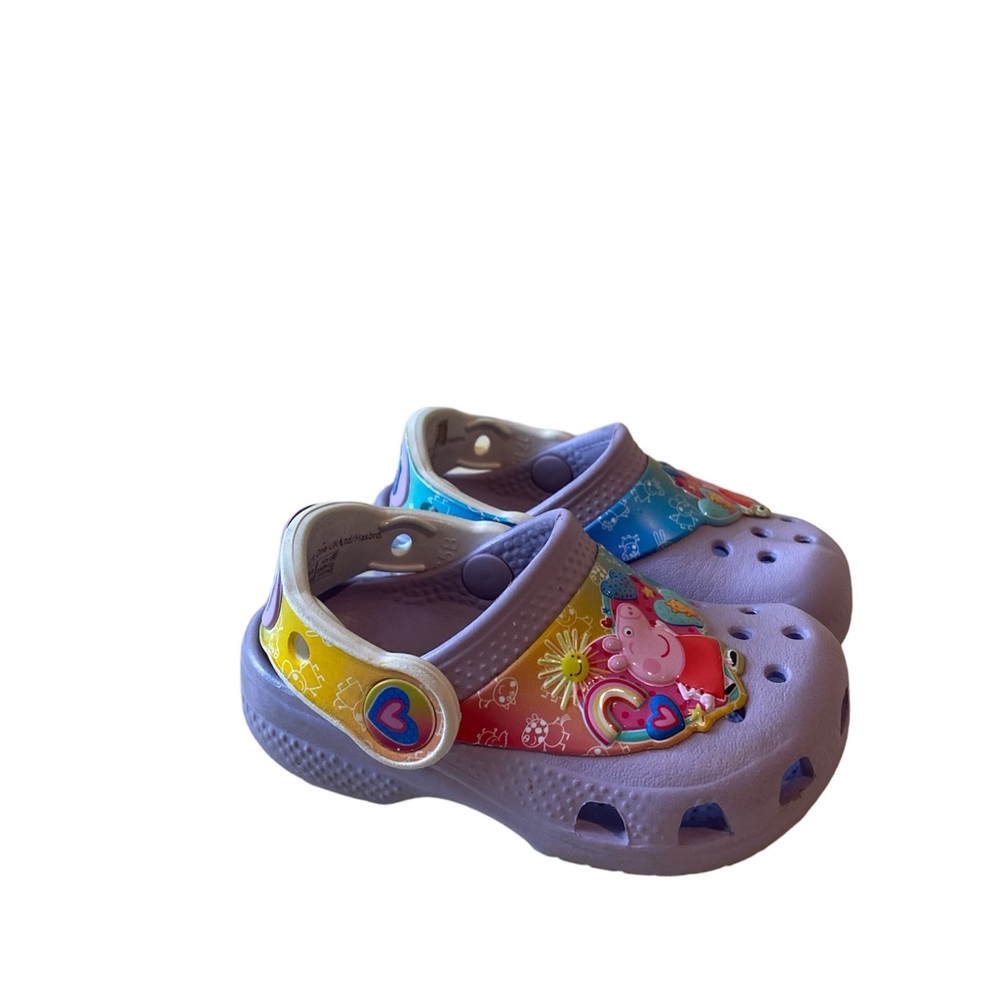 Pepa pig crocs size 5c toodler 💜